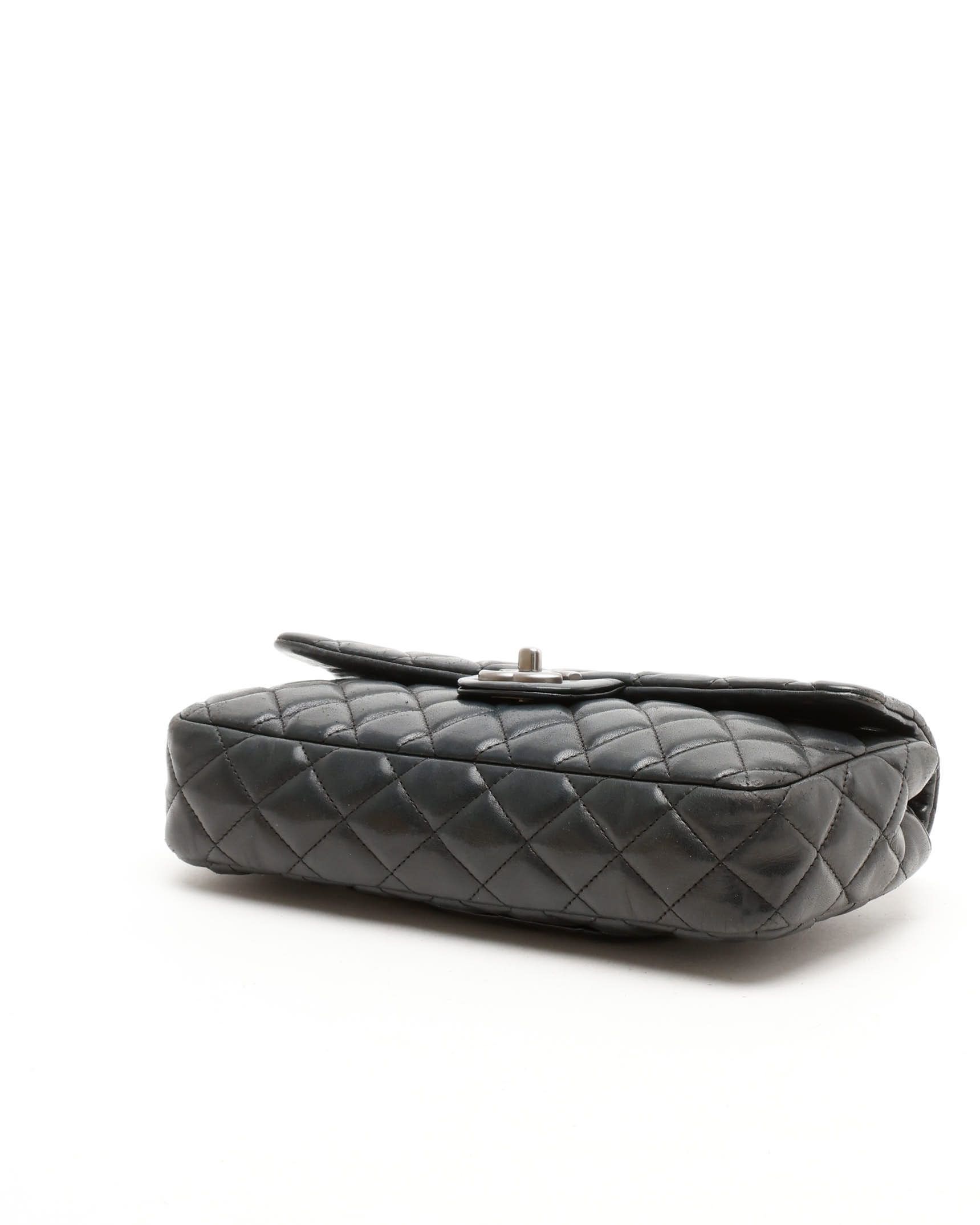 Pre-owned Chanel Classic East West Single Flap Bag In Black