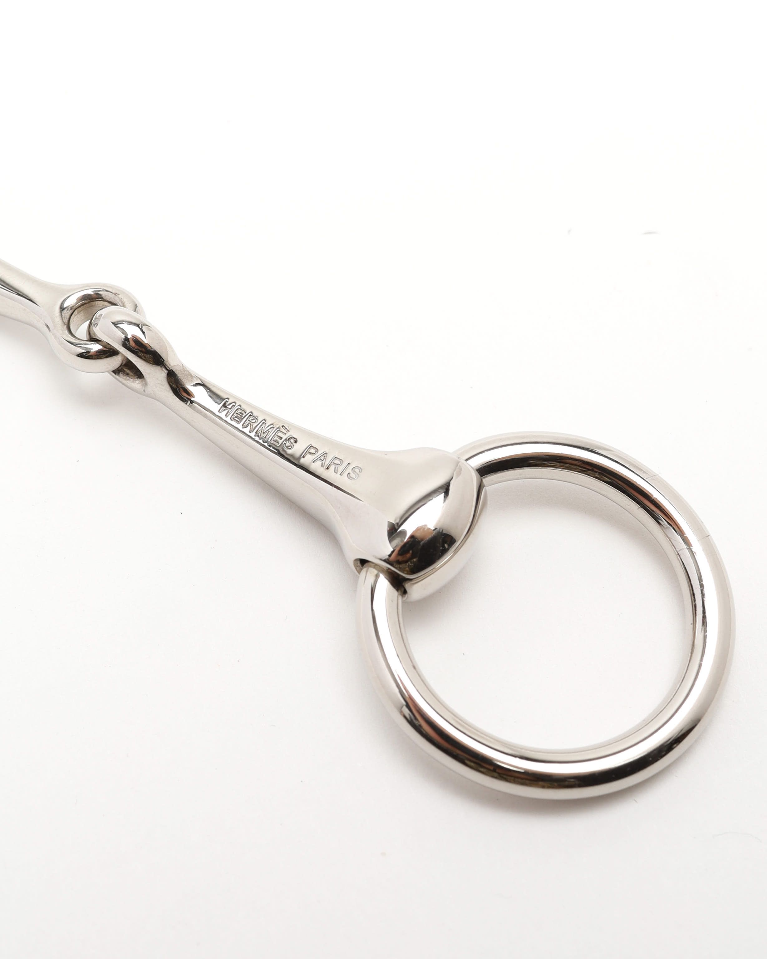 Pre-owned Hermes Hermès Horsebit Mors Scarf 90 Ring In Silver