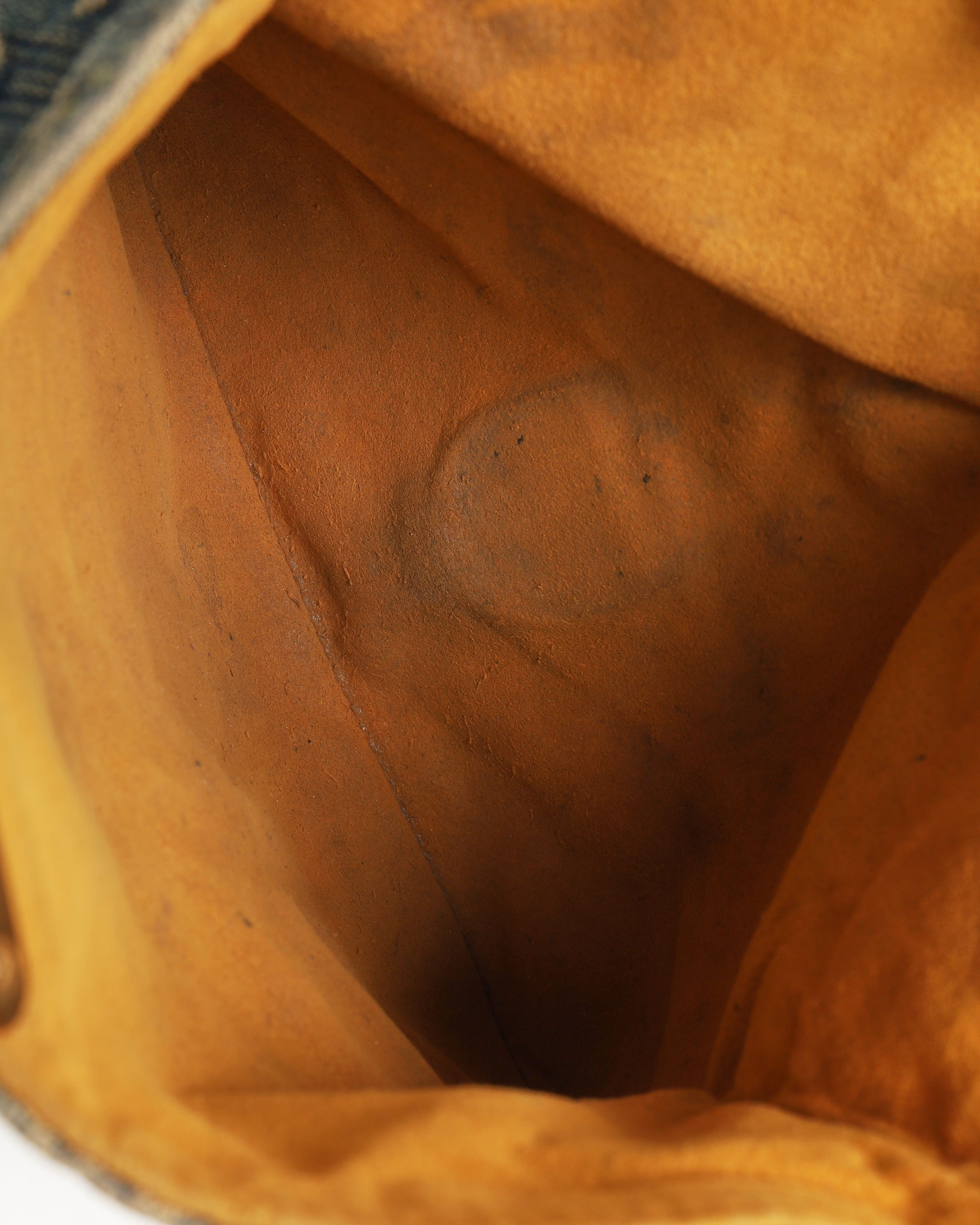 Pre-owned Louis Vuitton Monogram Denim Pratt Clutch In Blue