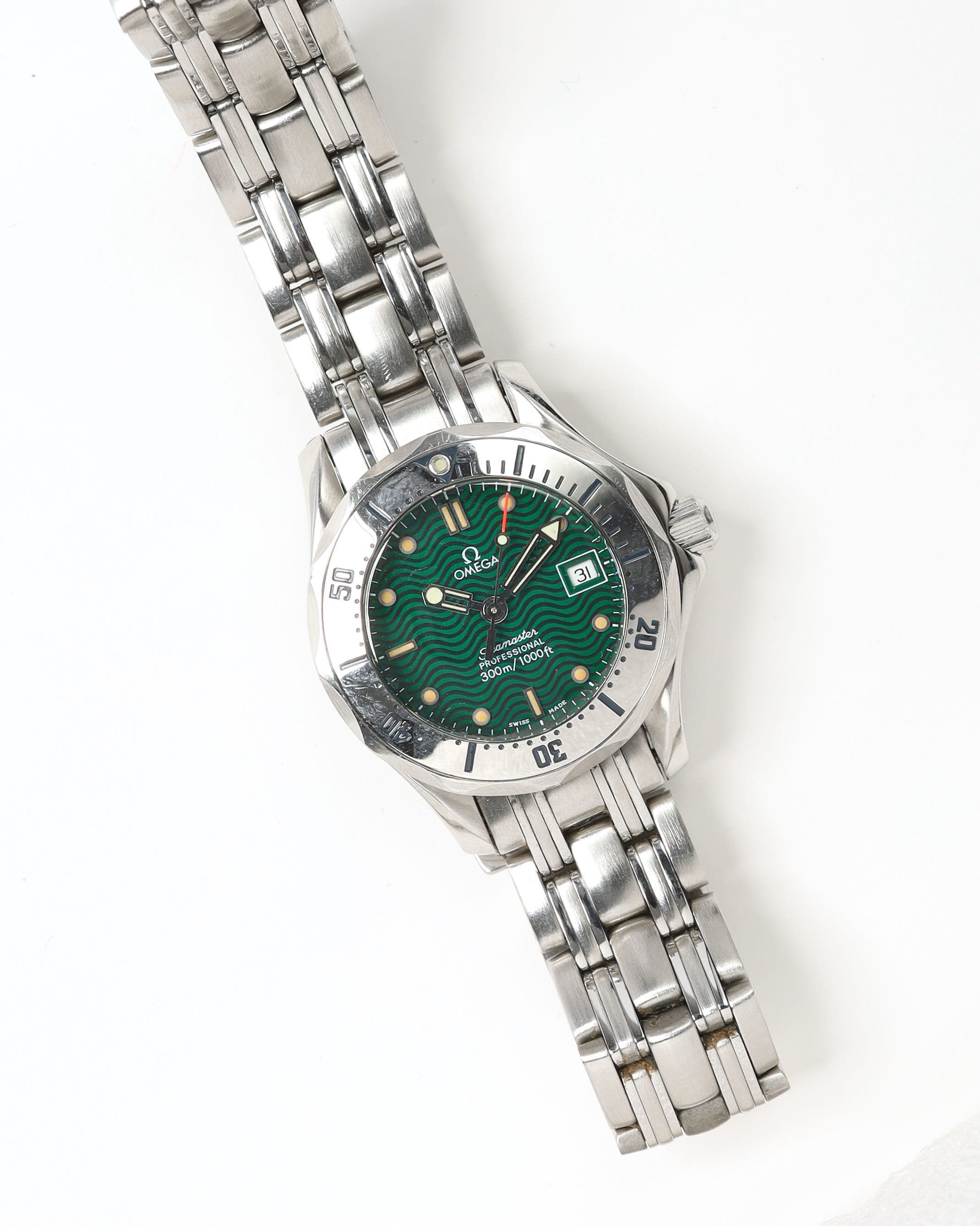 Omega Seamaster 300m 29mm Ref 2584.41 Jacques Mayol 1996 Watch In Green