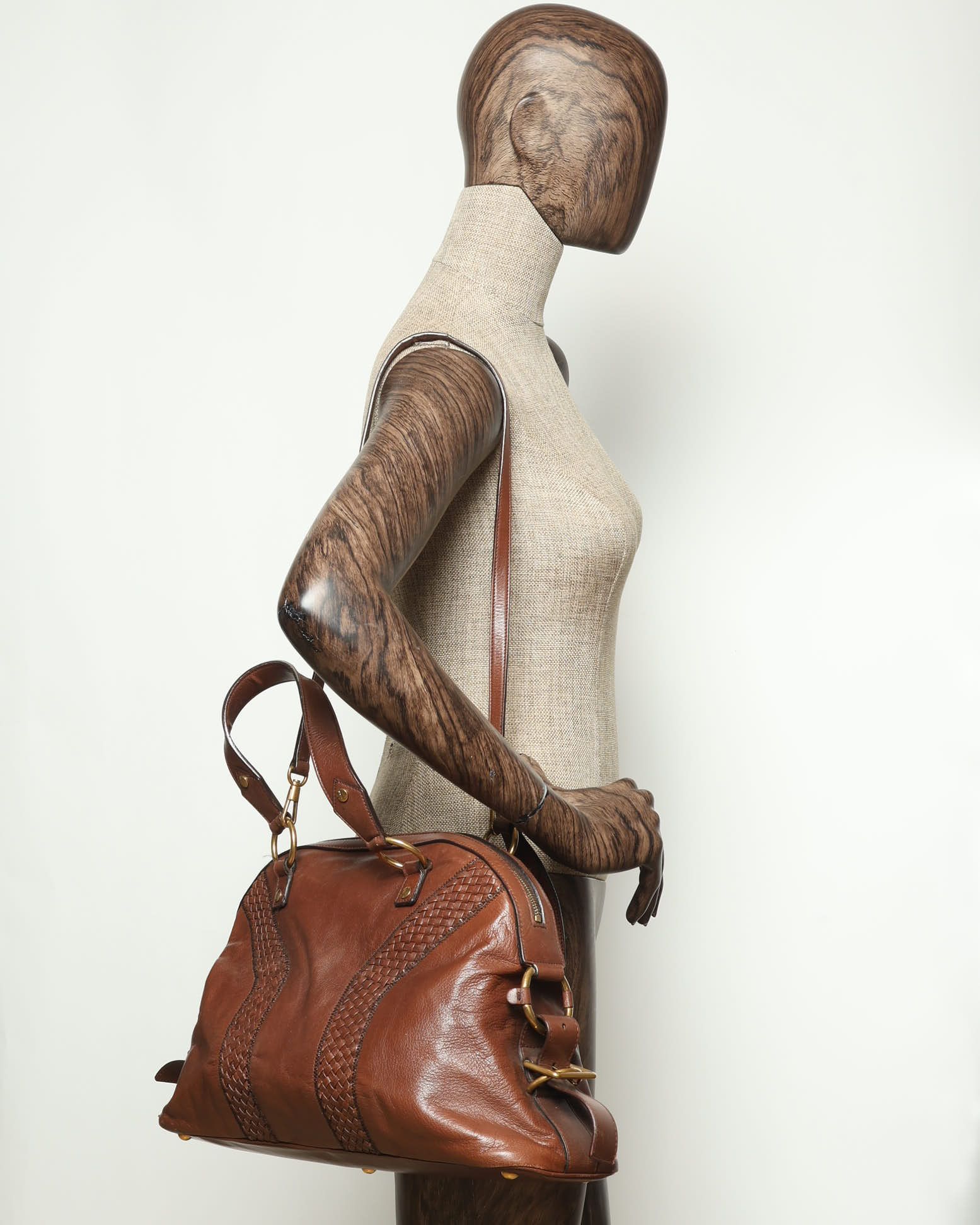 Saint Laurent Yves Muse Bag In Brown