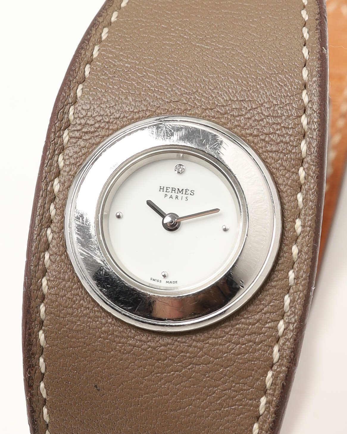 Pre-owned Hermes Hermès Faubourg Manchette 19mm Ref Fg2.110 Rare Watch In White