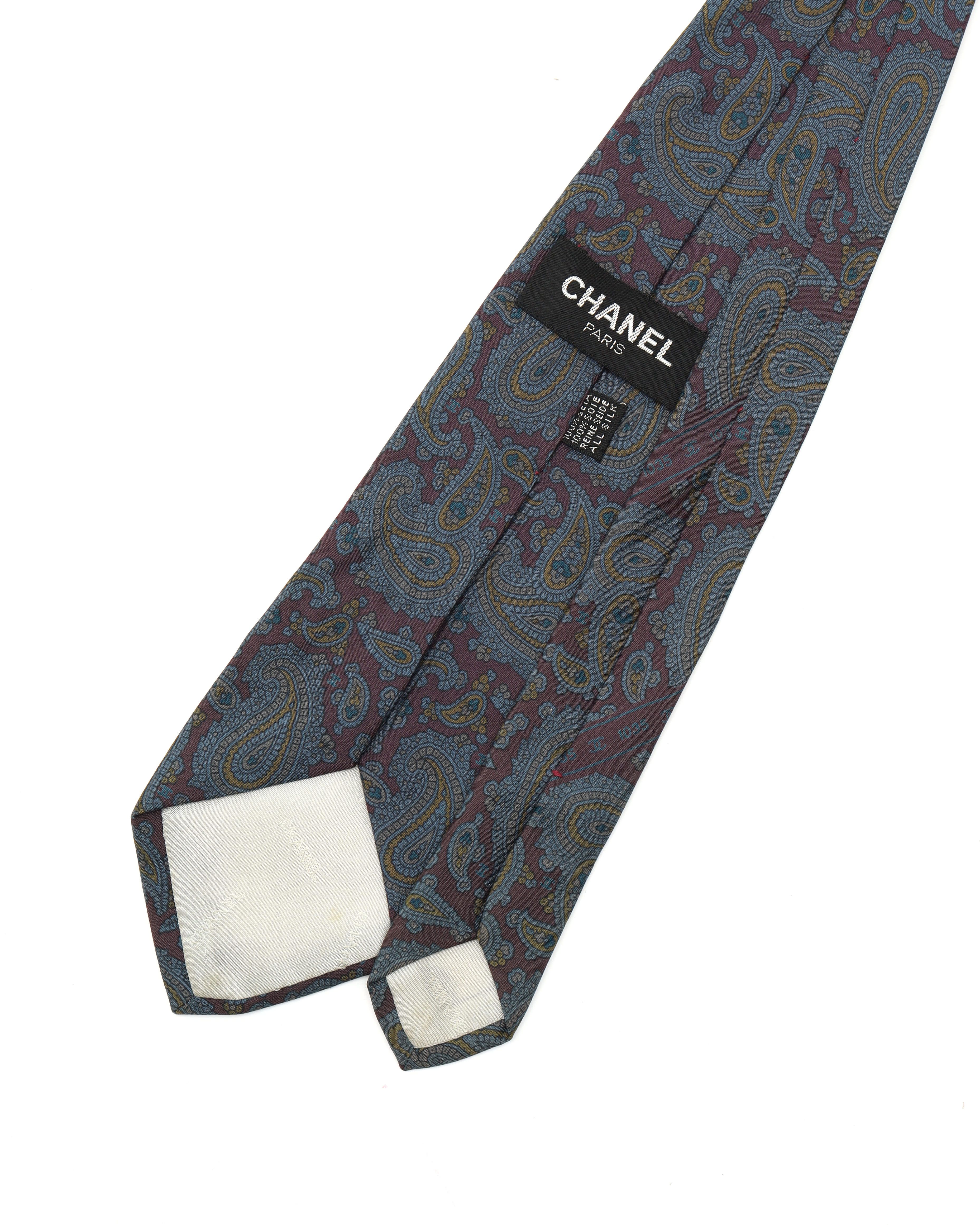 Pre-owned Chanel Silk Tie In Purple