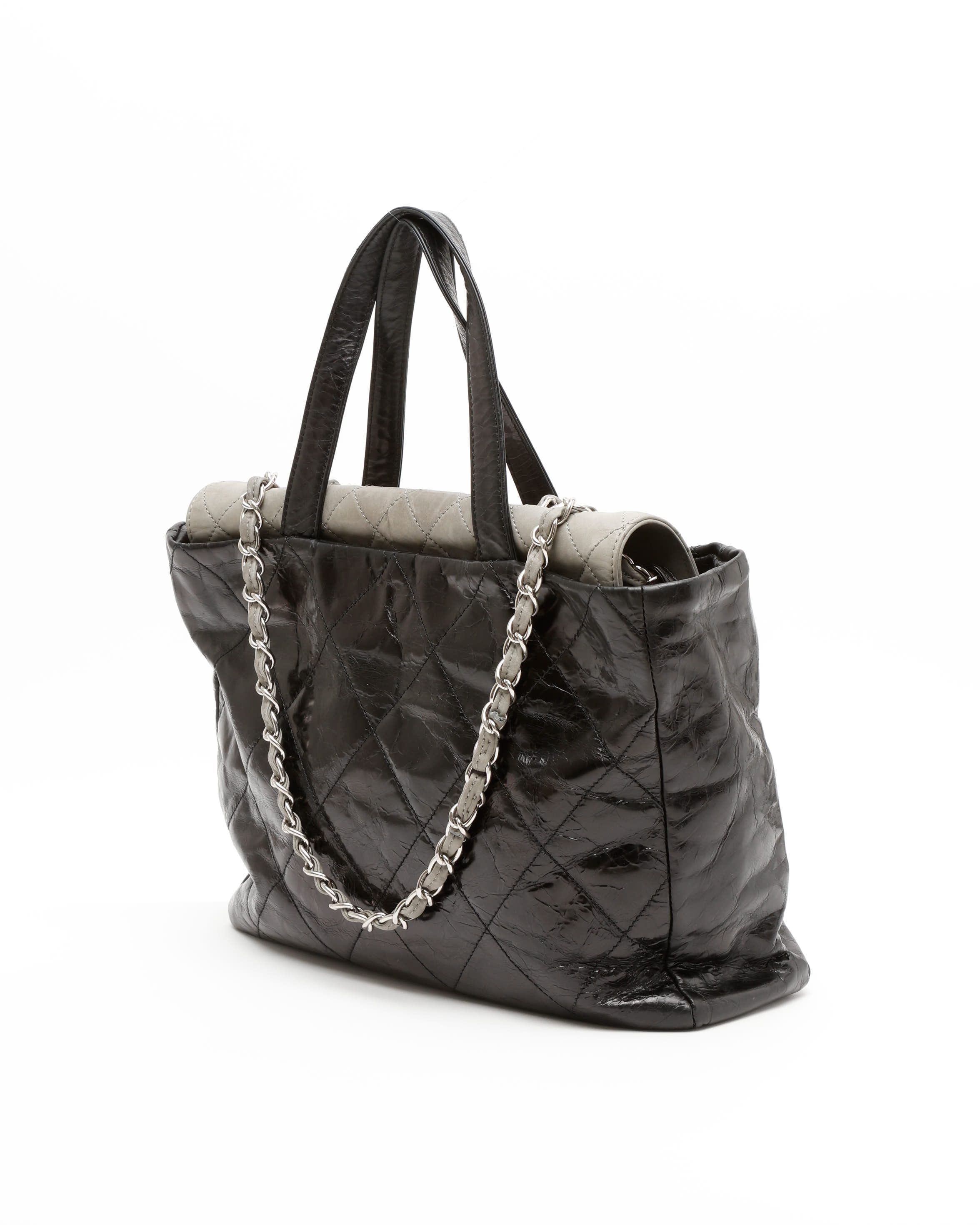 Pre-owned Chanel Portobello Tote Bag In Multi