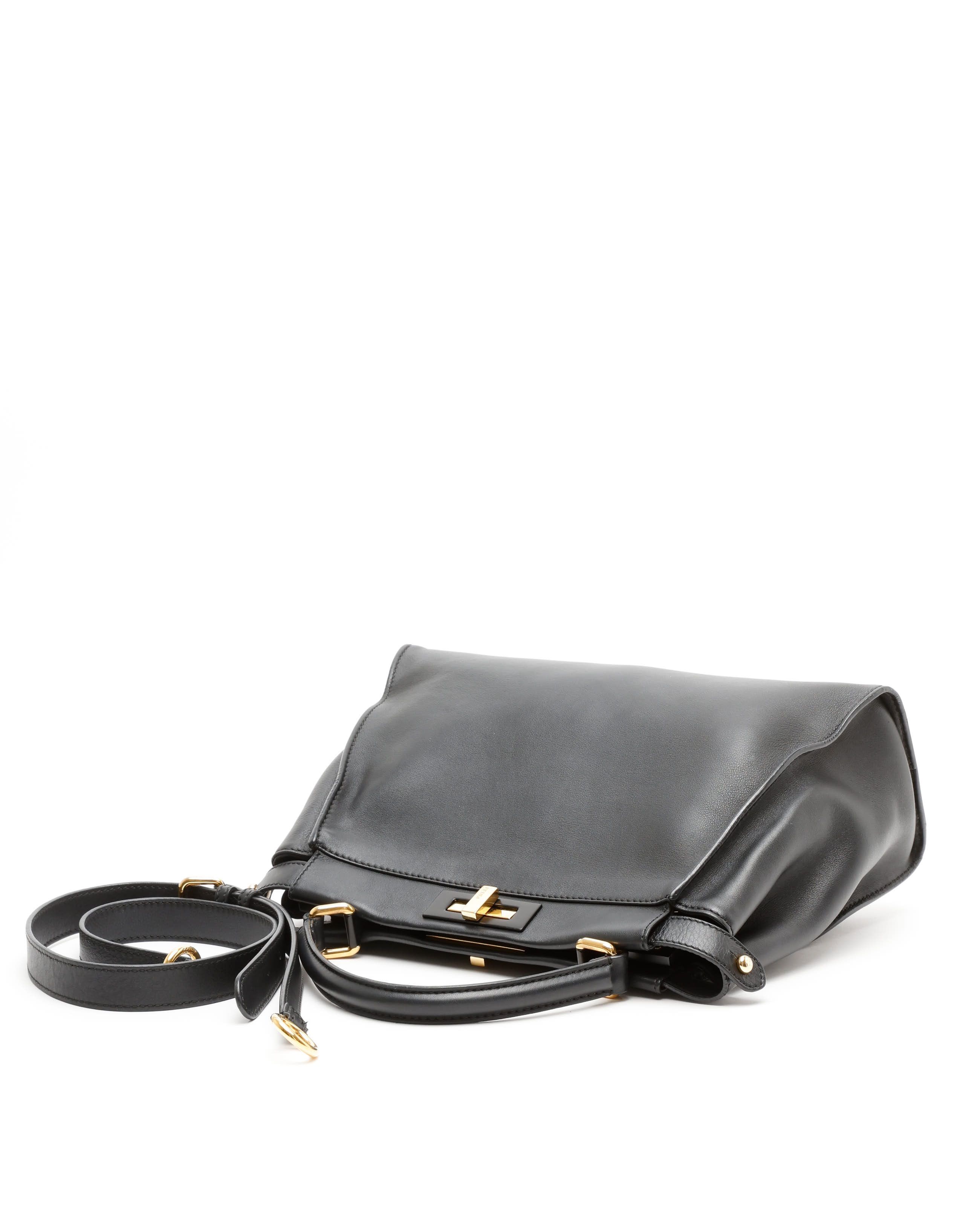 Fendi Medium Peekaboo Bag In Black