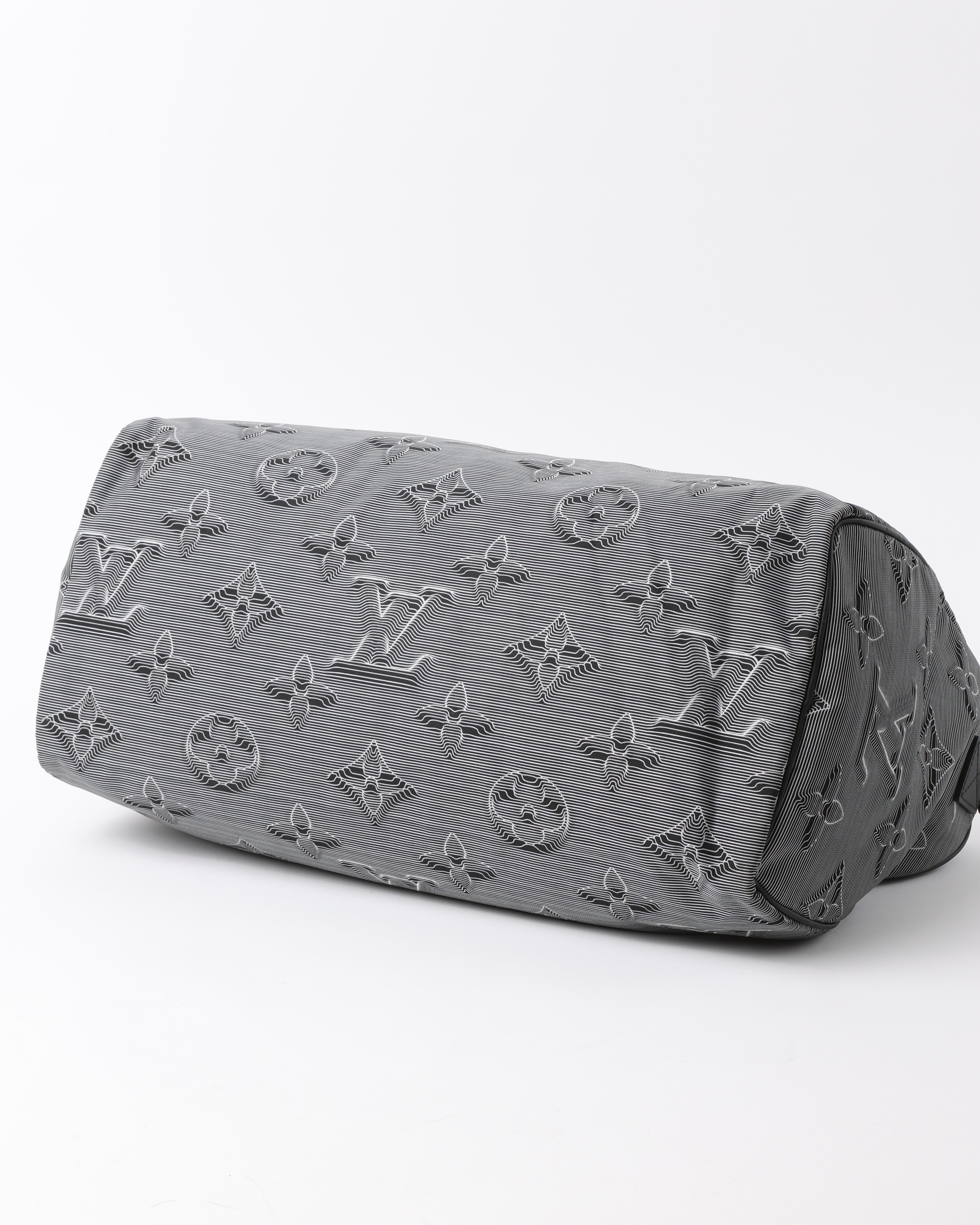 Pre-owned Louis Vuitton 2054 Monogram Keepall Bandouliére 50 Weekend Bag In Multi