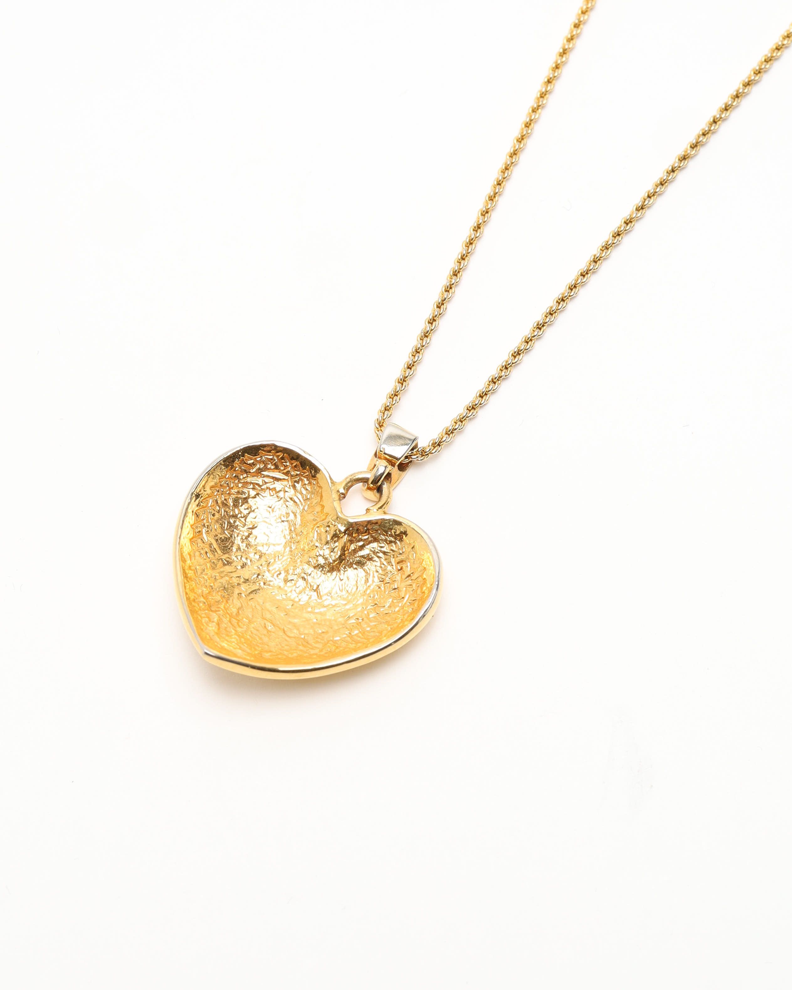 Saint Laurent Heart Necklace In Gold