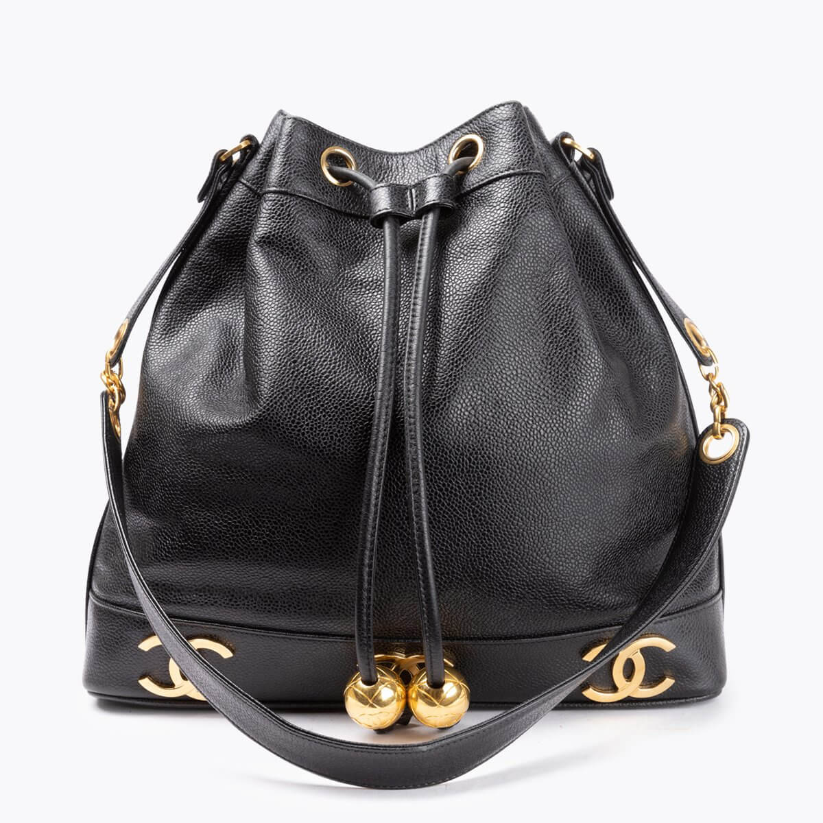 CHANEL Caviar Bucket Bag