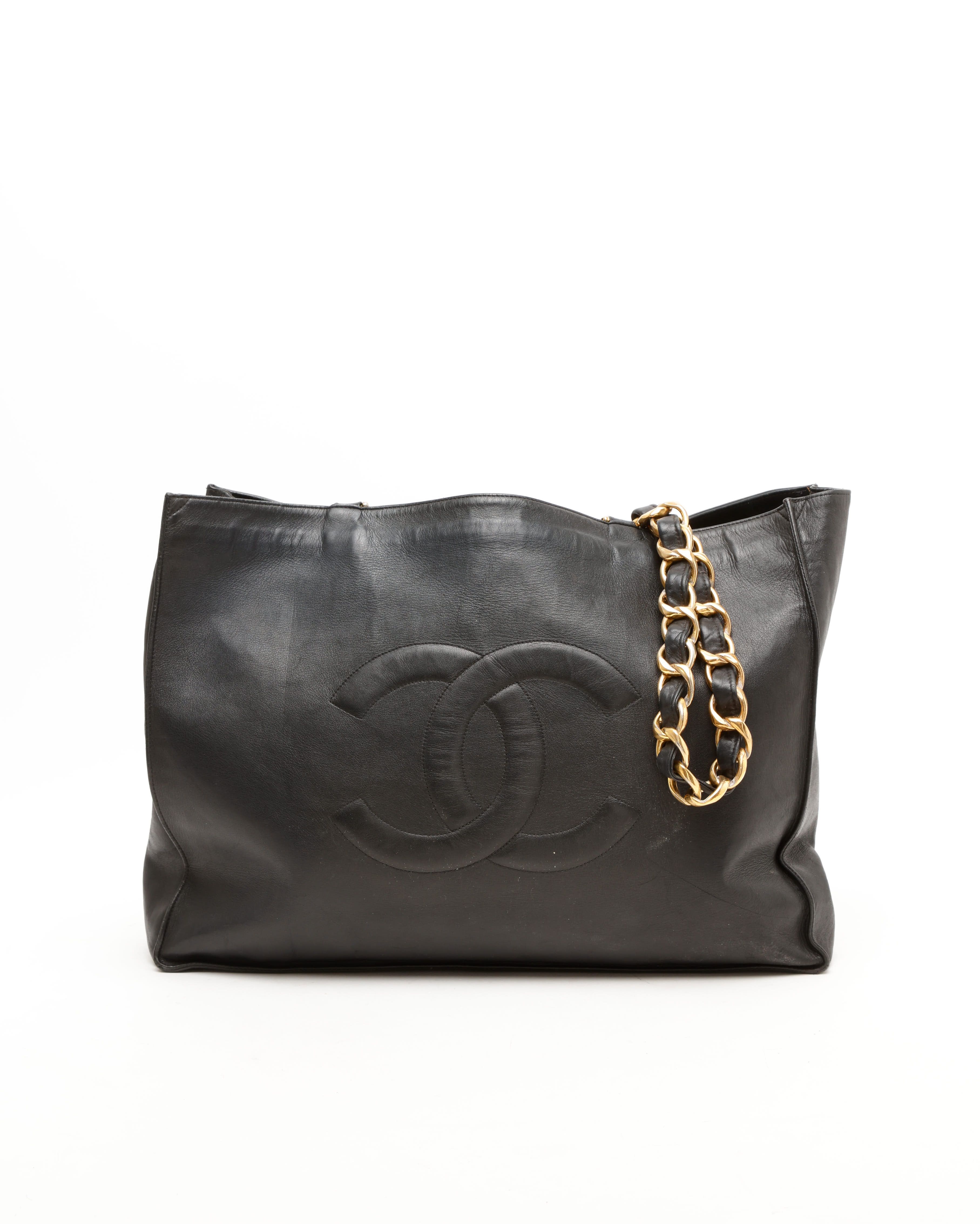 Chanel CC Chain Tote Bag