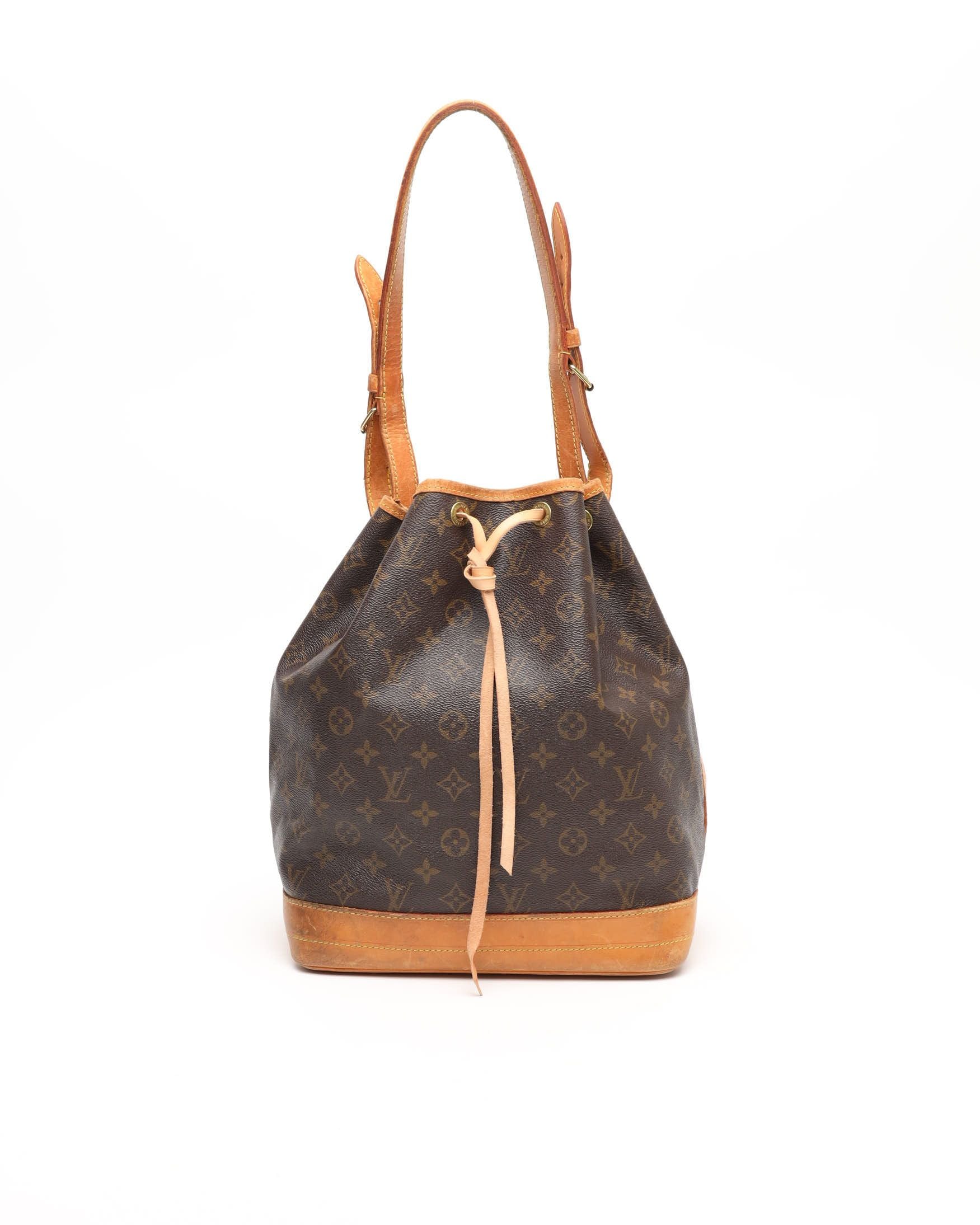 LOUIS VUITTON Monogram Noé GM Shoulder Bag
