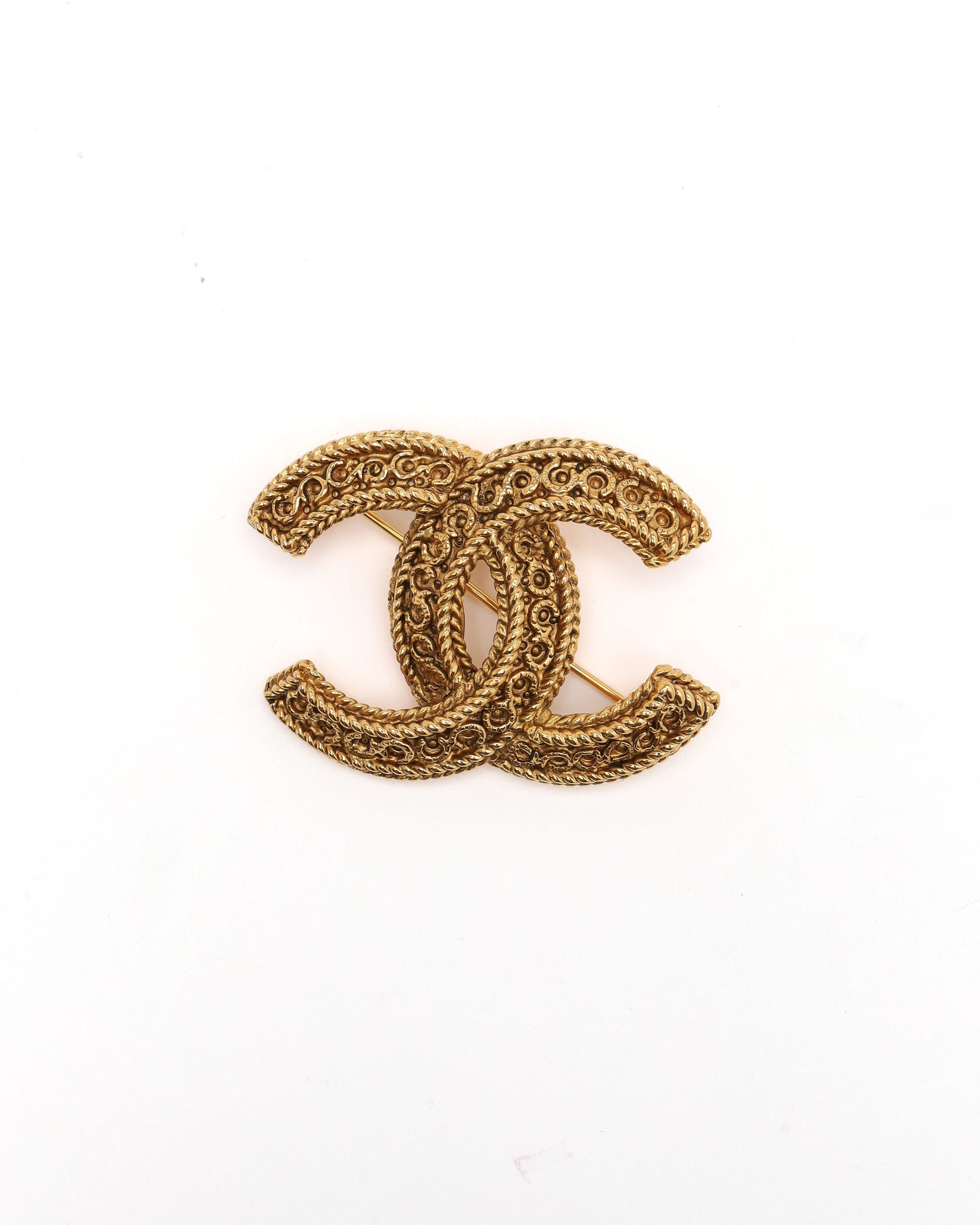 Pre-owned Chanel Coco Mark Brooch In Gold