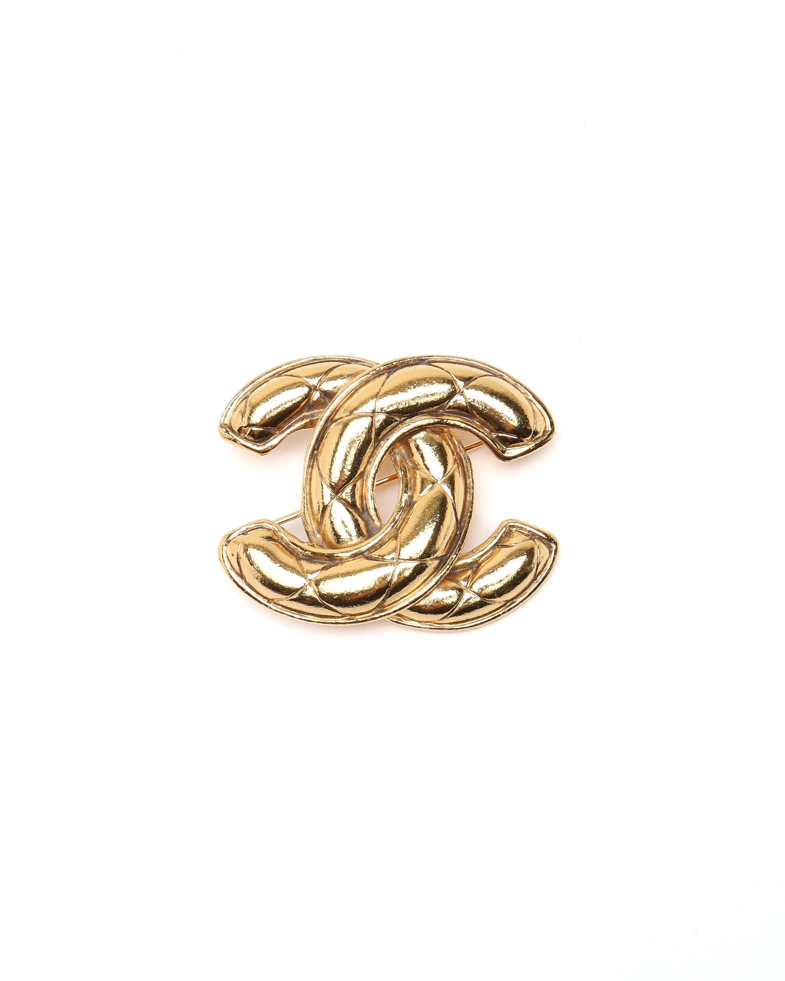 Pre-owned Chanel Coco Mark Brooch In Yellow