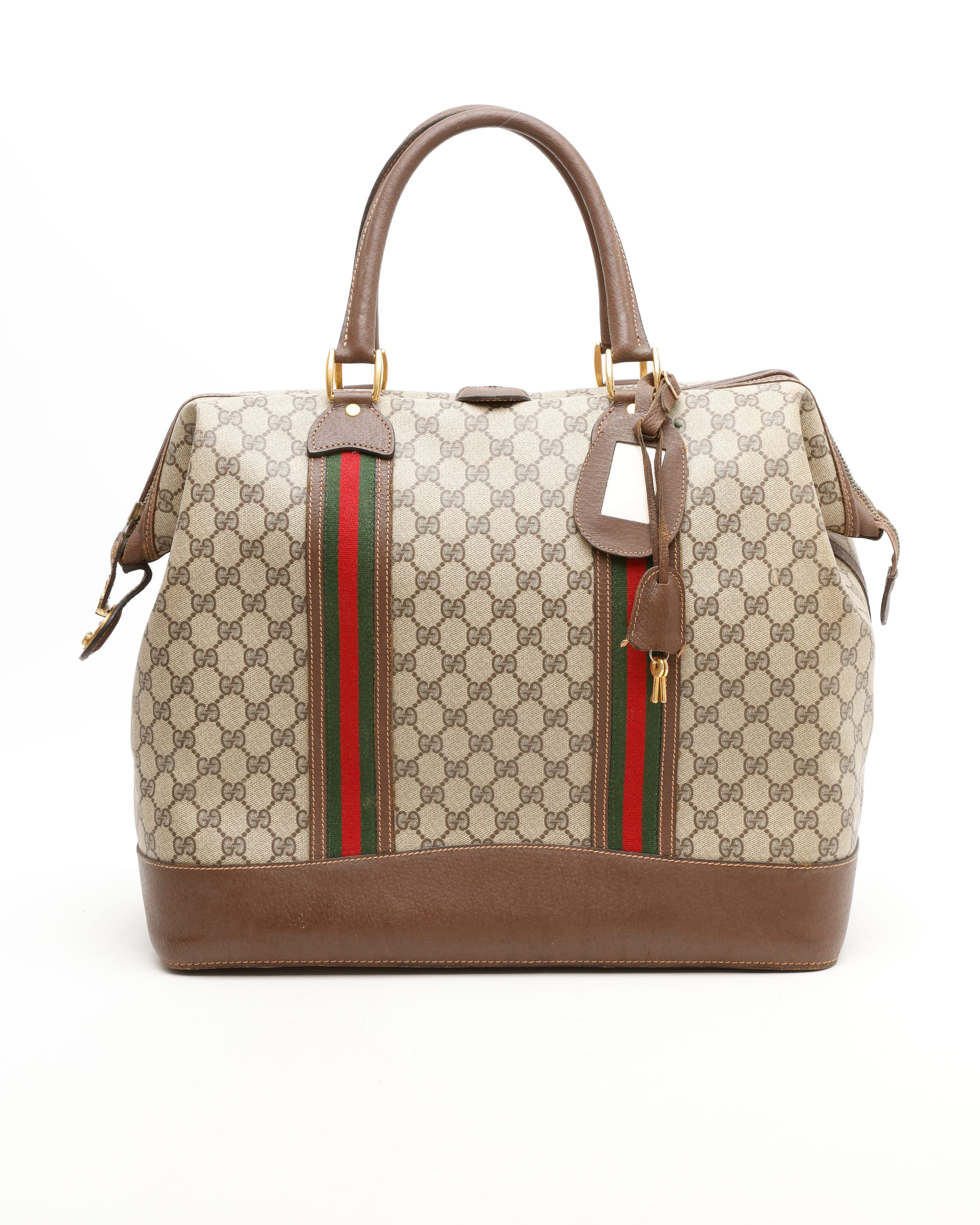 Gucci GG Supreme Weekend Bag