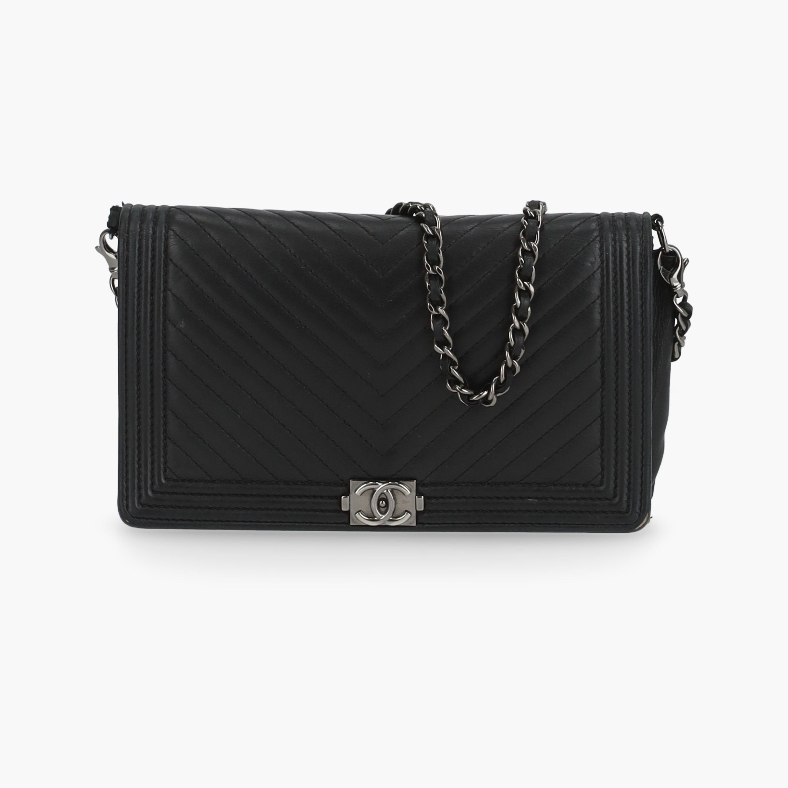 CHANEL Chevron Boy Bag