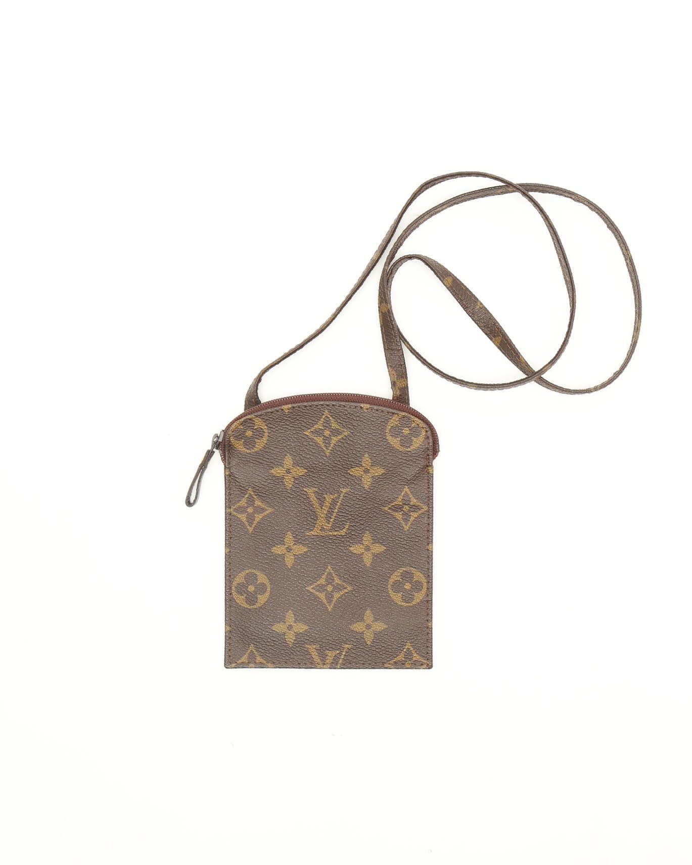 Louis Vuitton Monogram Passport Holder