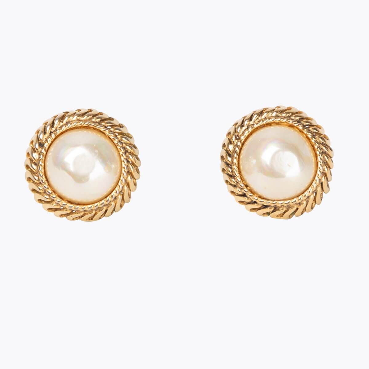 CHANEL Pearl Clip-on Earrings