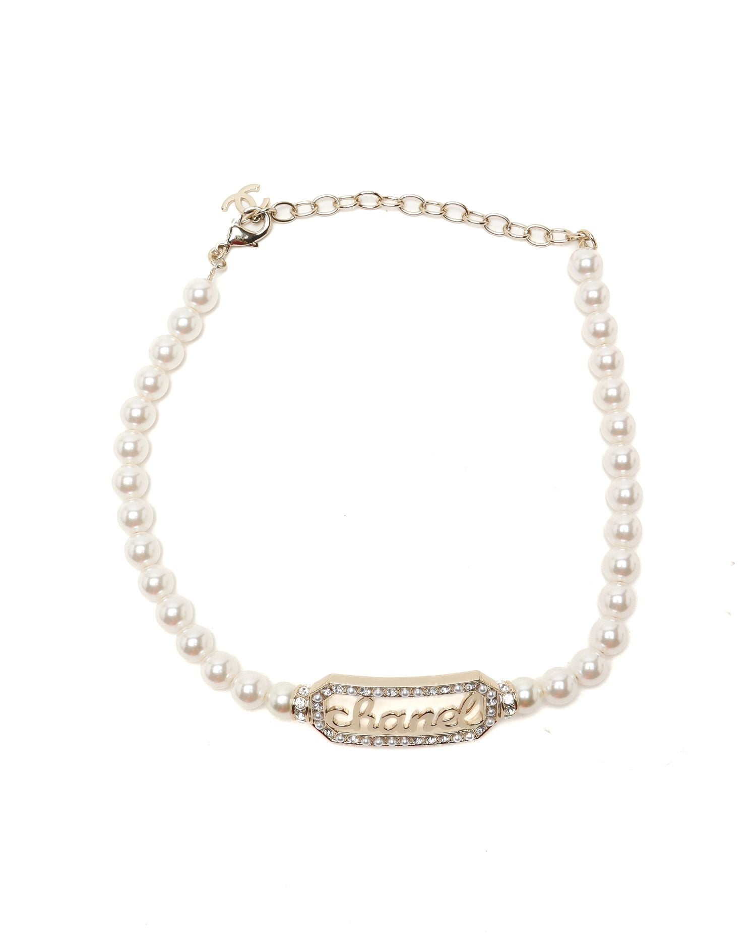 Chanel Coco Mark Pearl Choker Necklace In White