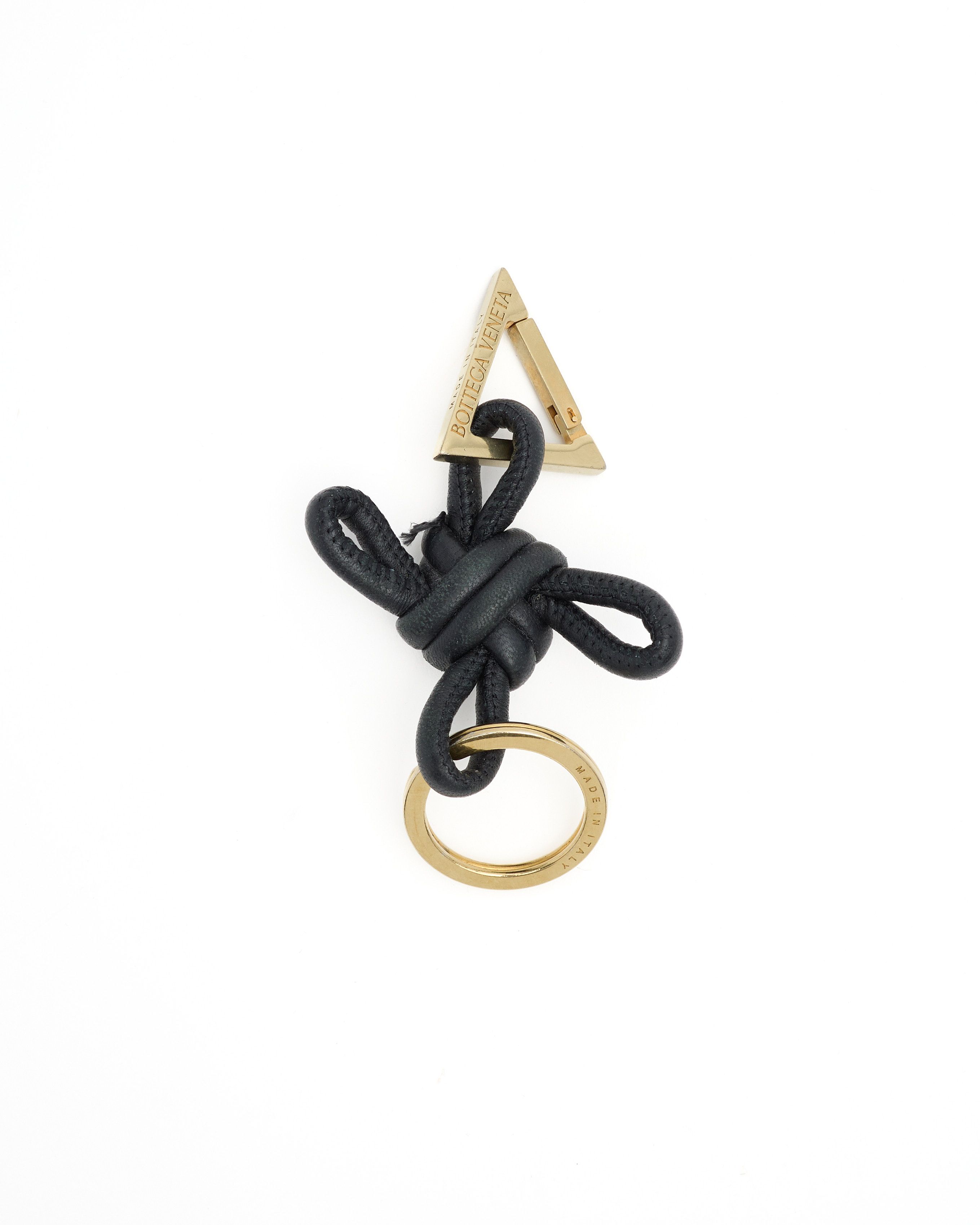 Pre-owned Bottega Veneta Knot Triangle Keyring In Black