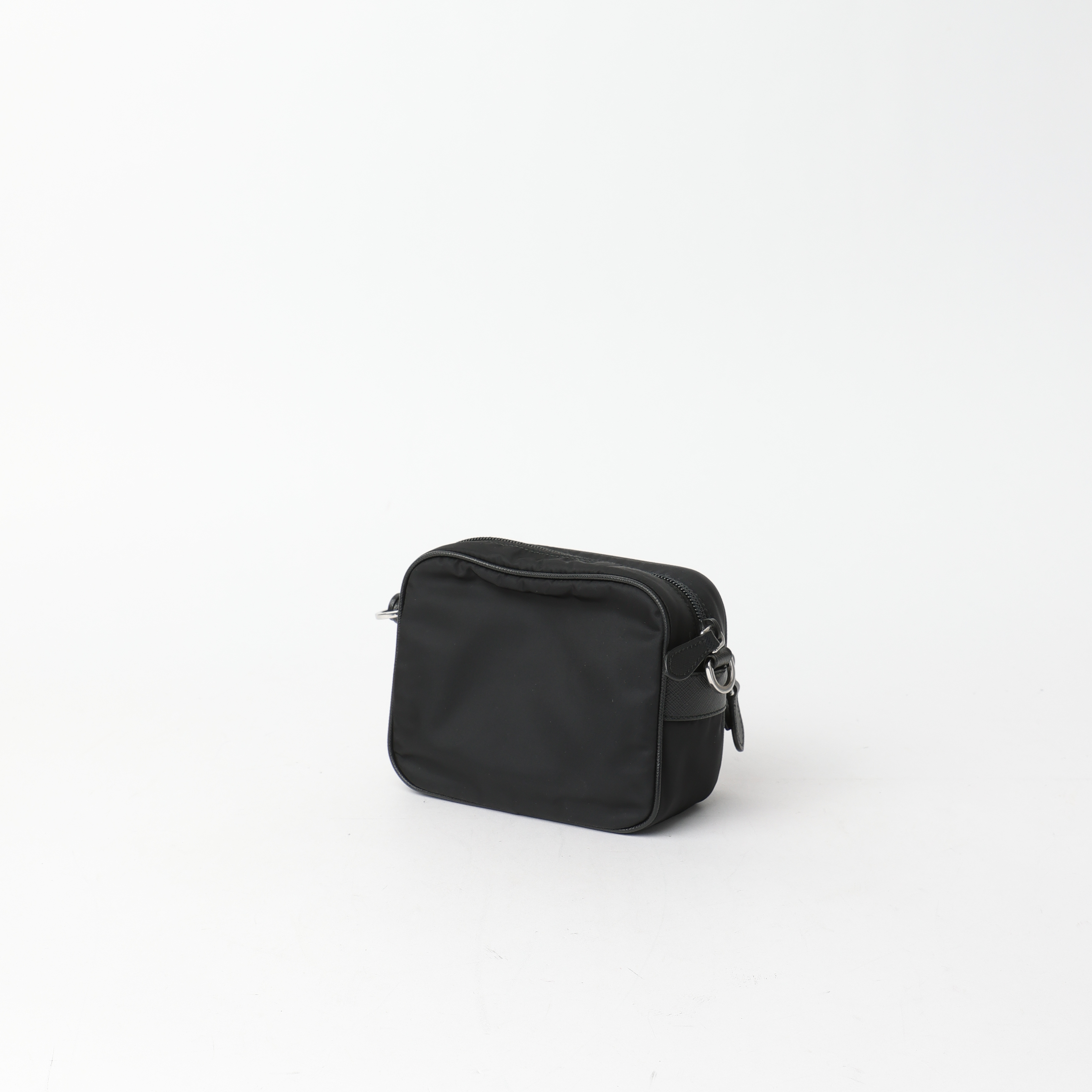 Prada Tessuto Re-edition 2005 Crossbody Bag