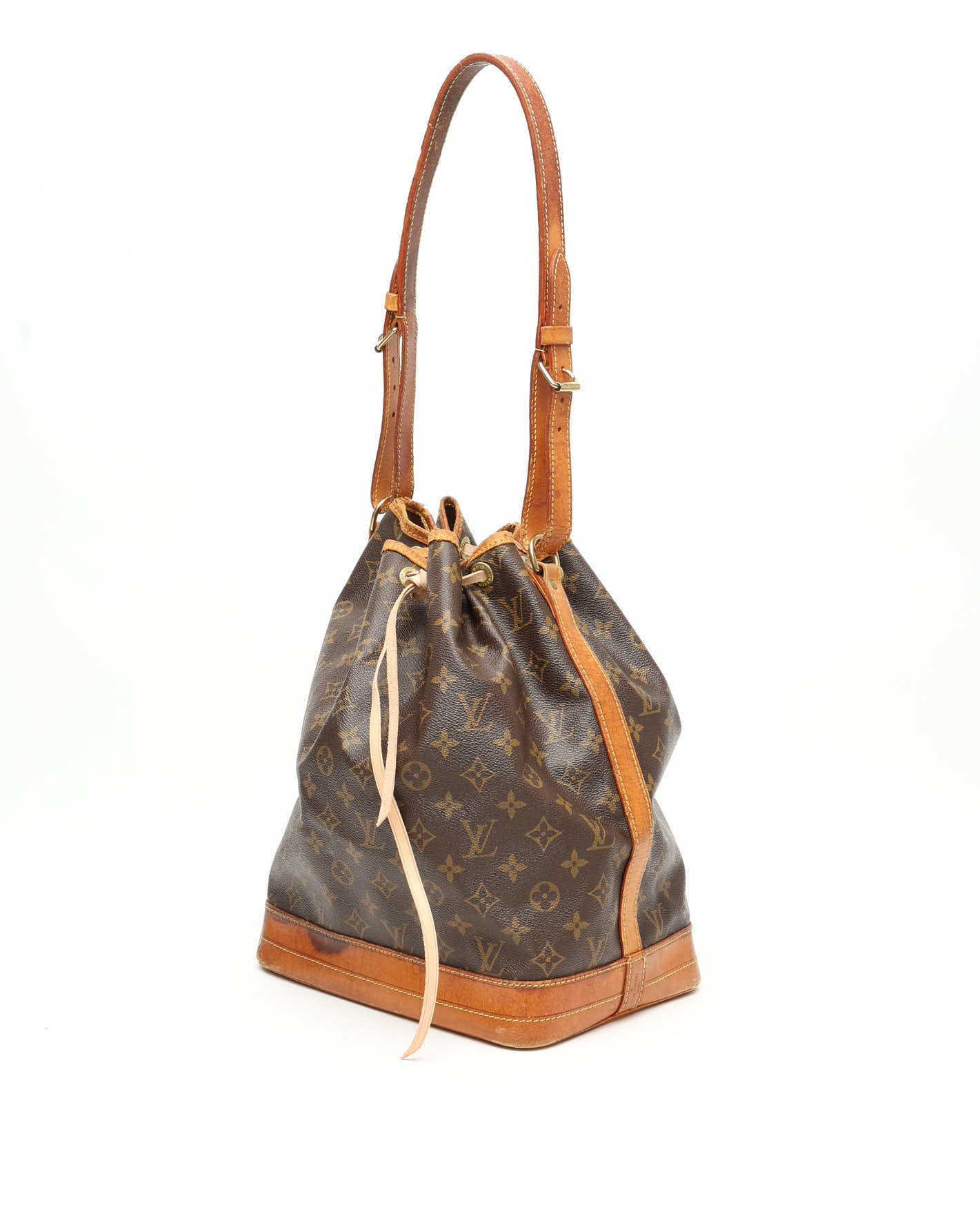 Pre-owned Louis Vuitton Monogram Noè Gm Shoulder Bag In Brown