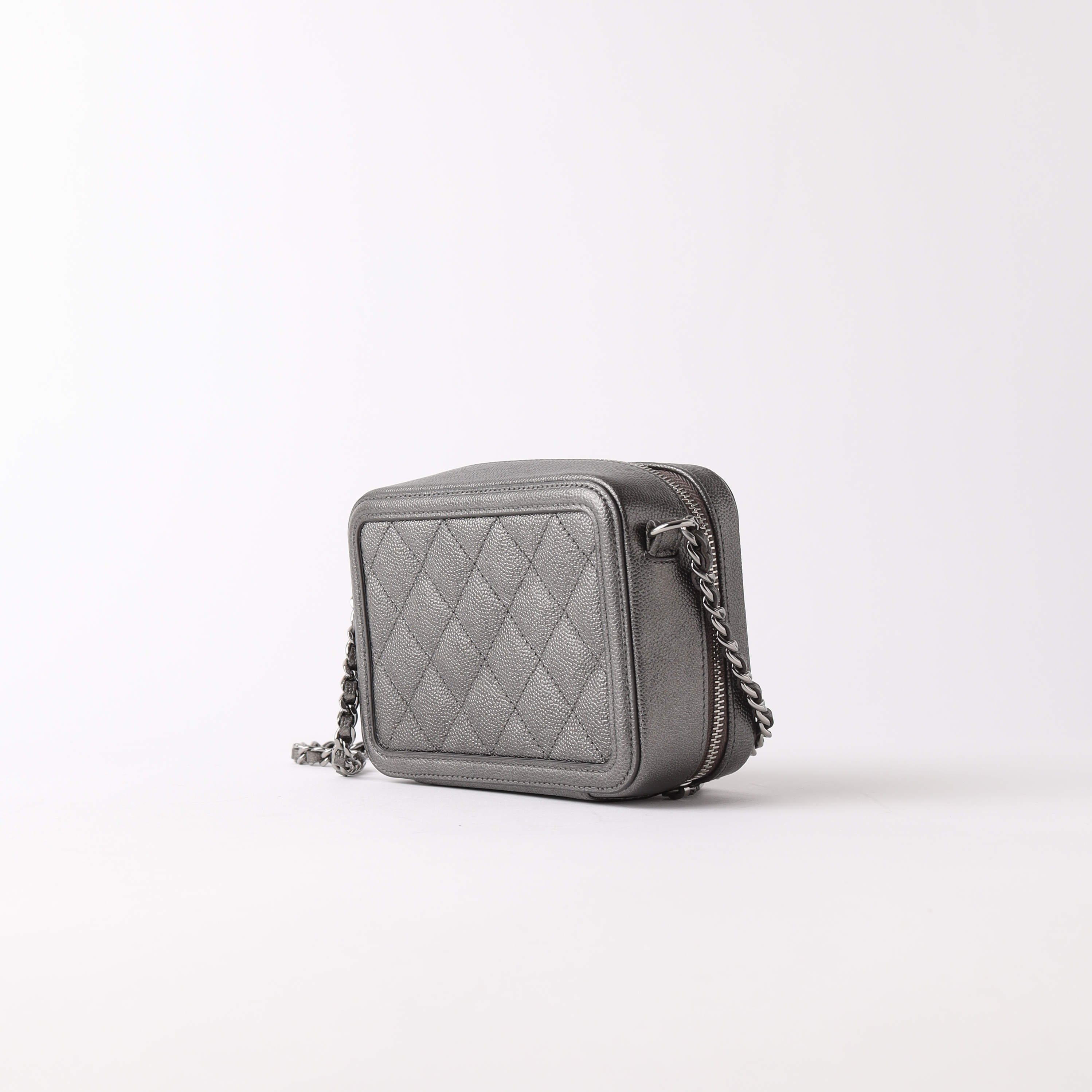 Pre-owned Chanel Caviar Mini Filigree Vanity Clutch